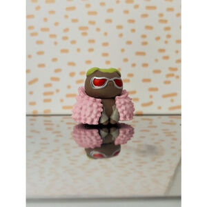 donquixote doflamingo cat figurine